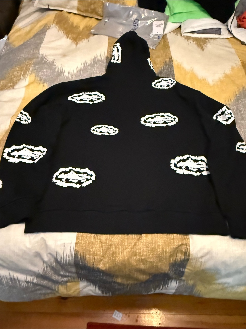 Denim Tears Coteiz Black Zip-Up Varsity Hoodie with White Cloud Size XL - Picture 4 of 4